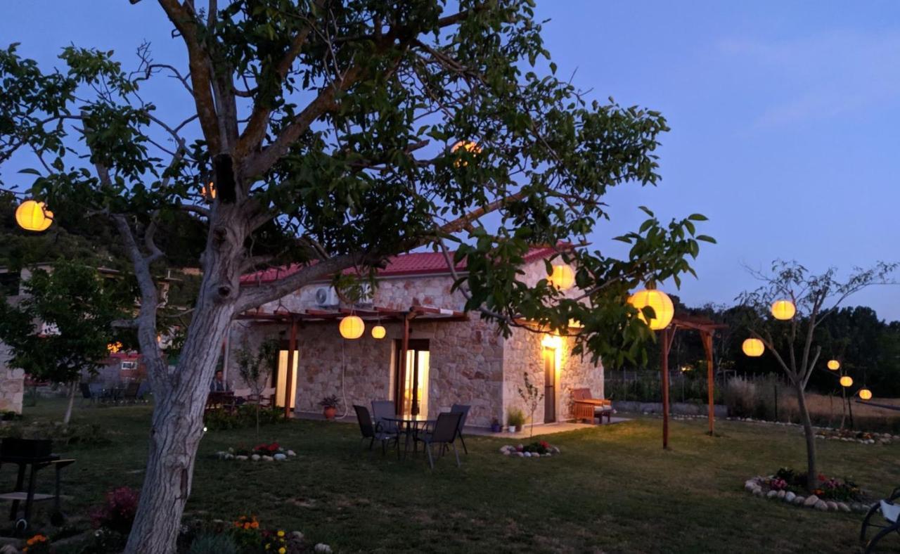 To Petrino Spiti Apartment โพสซิดี ภายนอก รูปภาพ